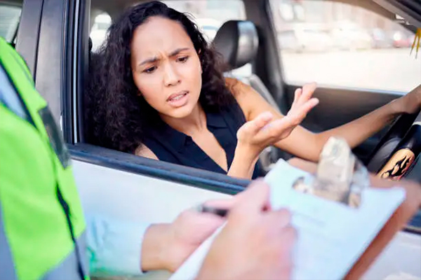 Multas e infracciones de tránsito